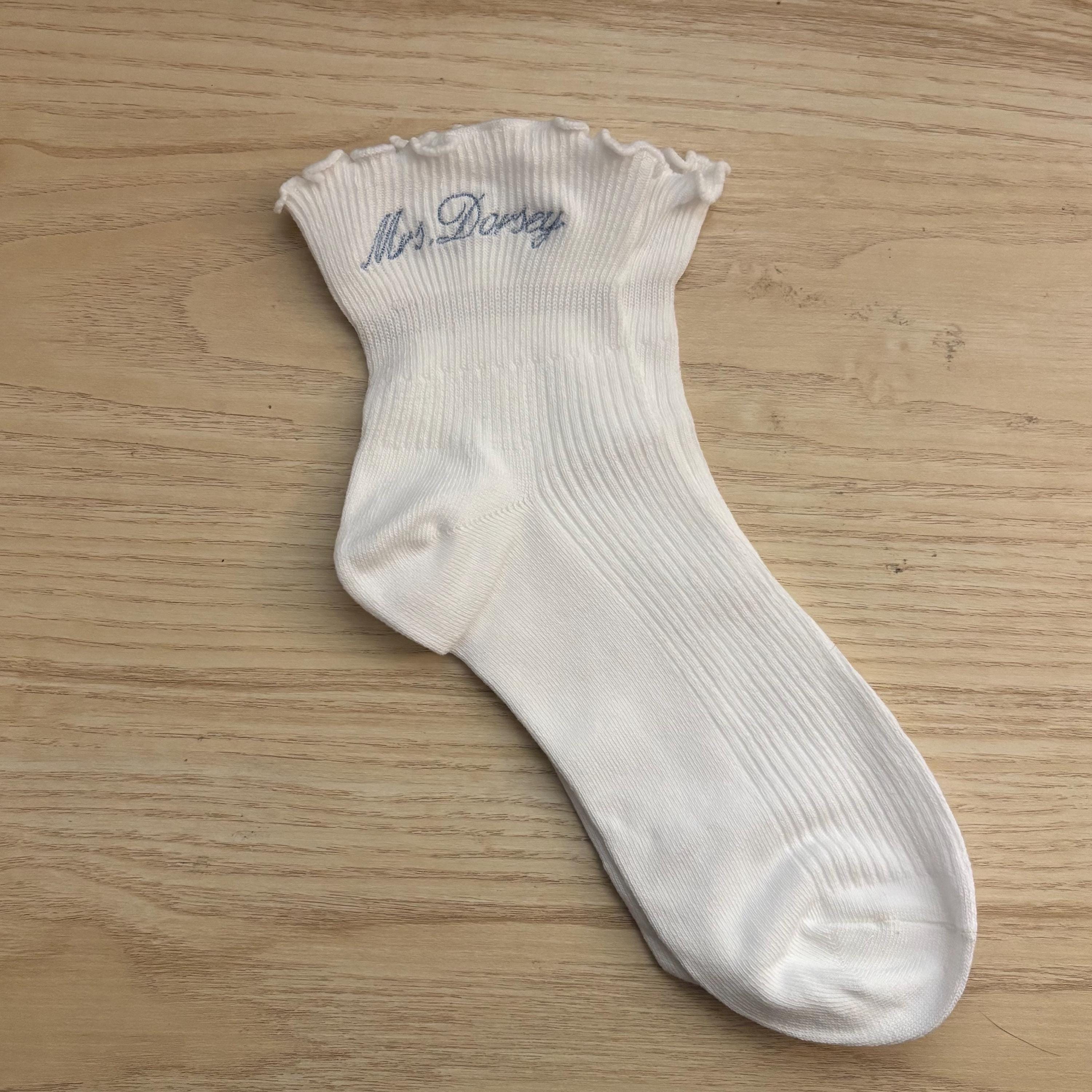 Embroidered name ruffle ankle socks
