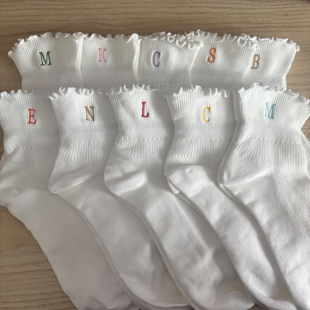 Embroidered initials ruffle ankle socks