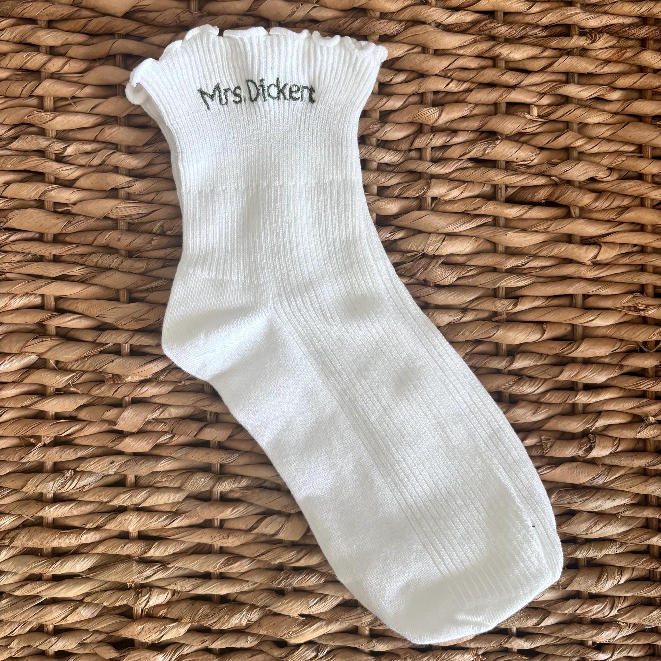 Embroidered name ruffle ankle socks